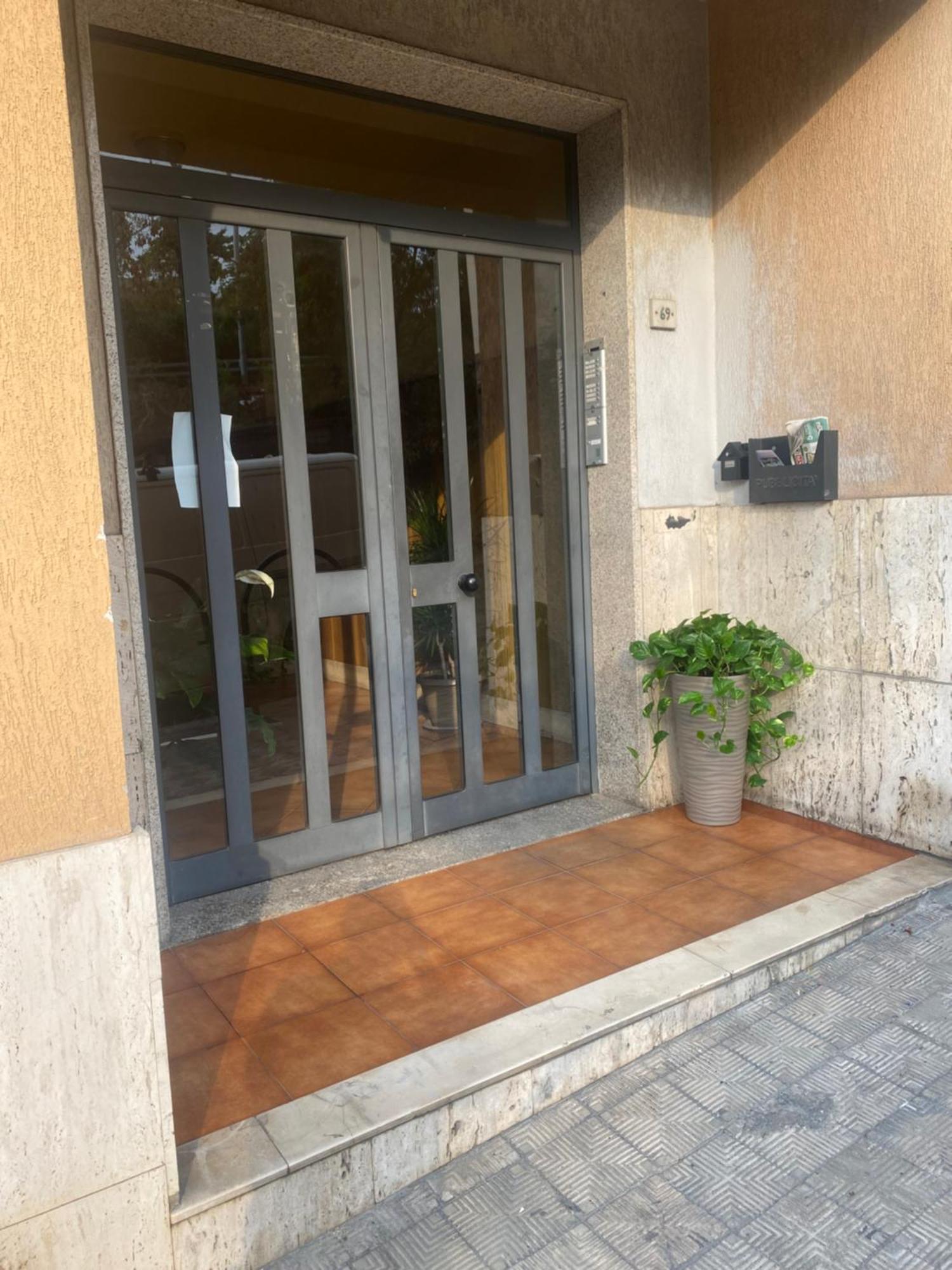 Little House Διαμέρισμα Ρέτζιο ντι Καλάμπρια Εξωτερικό φωτογραφία
