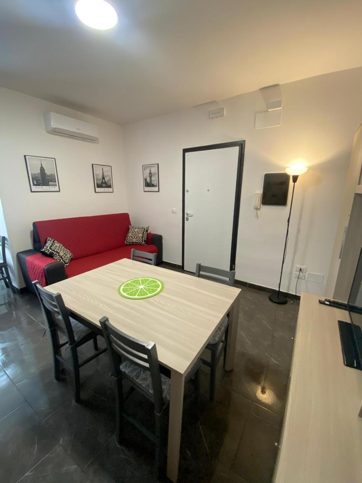Little House Διαμέρισμα Ρέτζιο ντι Καλάμπρια Εξωτερικό φωτογραφία